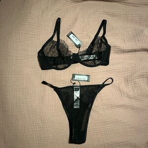 Boohoo Black Lace Bra and Panty Set